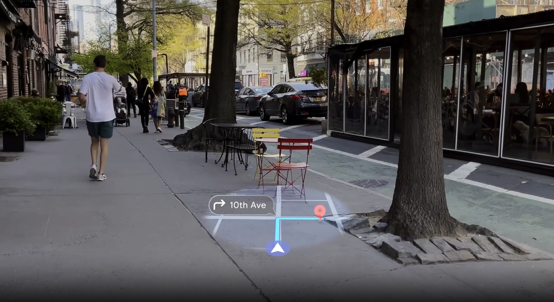 Demo of the Android XR in-lens display showing UI overlaid on the wearer's view